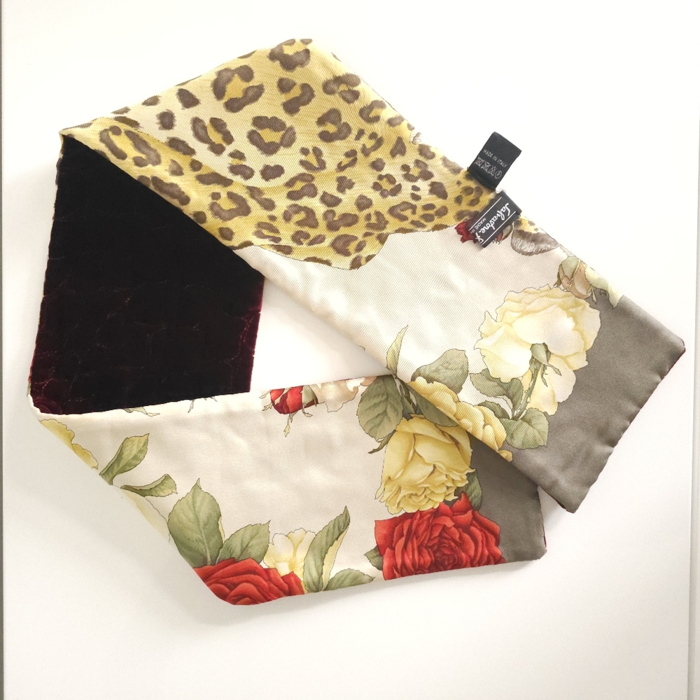 Salvatore Ferragamo burgundy velvet   flower leopard pattern silk scarf - Picture 5 of 16